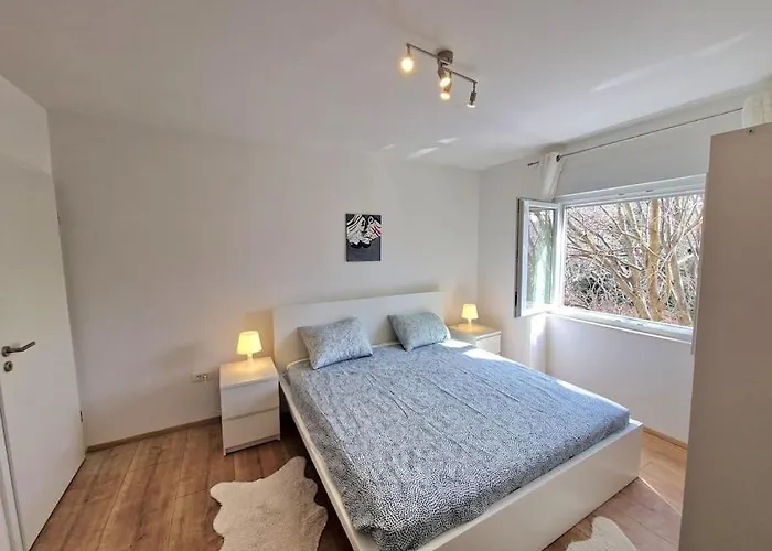Appartement Nps - Only 10 Minutes From The *