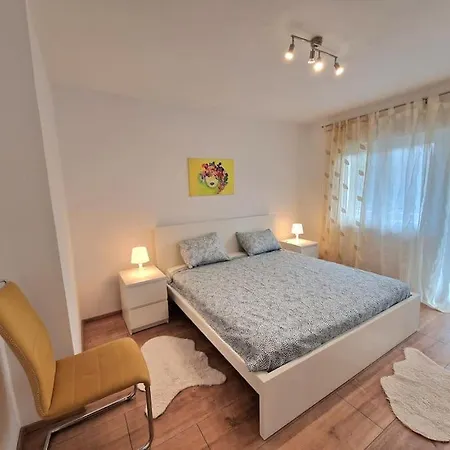 Apartament Novi Nps Pula